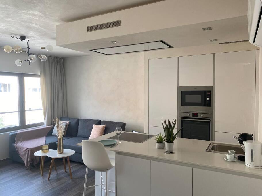 לוקסמבורג Lovely One Bedroom Apartment In City Center With Parking, Near Public Transport מראה חיצוני תמונה
